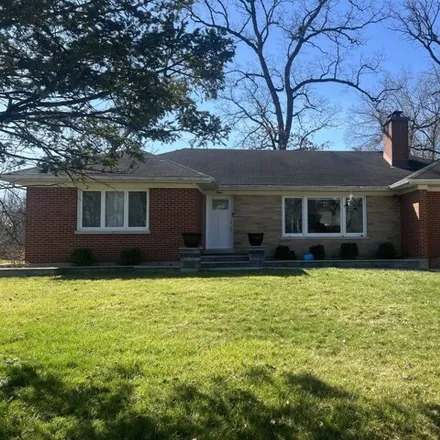 Rent this 2 bed house on 11 Yorkshire Woods in Oak Brook, DuPage County