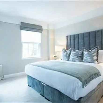 Image 3 - 161 Fulham Road, London, SW3 6SN, United Kingdom - Apartment for rent
