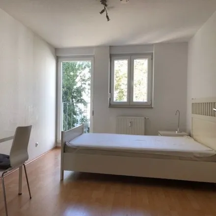 Rent this 1 bed apartment on Kaiserstraße 18 in 63065 Offenbach am Main, Germany