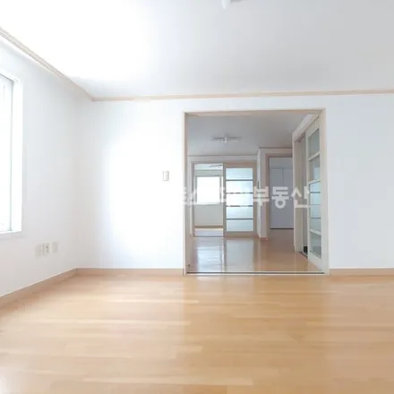 Image 6 - 서울특별시 서초구 잠원동 25-31 - Apartment for rent