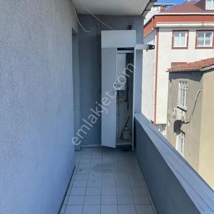 Rent this 2 bed apartment on unnamed road in 34290 Küçükçekmece, Turkey