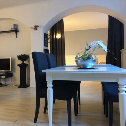 Rent this 1 bed apartment on Kohlhökerstraße 20 in 28203 Bremen, Germany