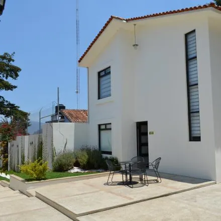 Rent this 2 bed house on Calle Real del Santuario in 29200 San Cristóbal de las Casas, CHP