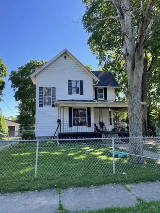 Buy this 3 bed house on 28 Convis Street in Verona Park, Battle Creek