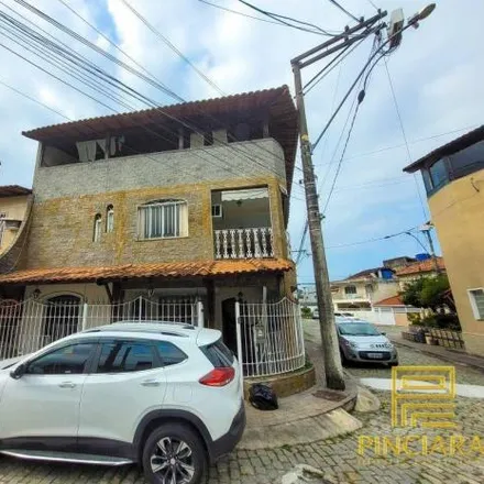 Buy this 3 bed house on Rua Dona Clara in Boaçu, São Gonçalo - RJ