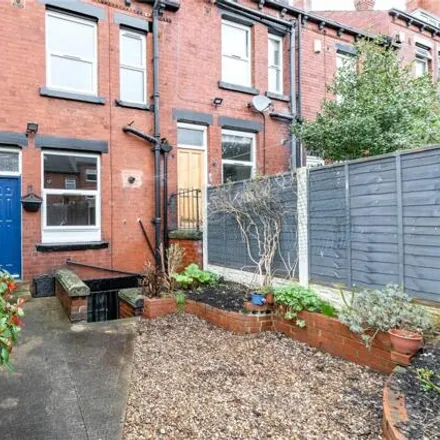 Image 5 - 23 De Lacy Mount, Leeds, LS5 3JF, United Kingdom - Townhouse for sale