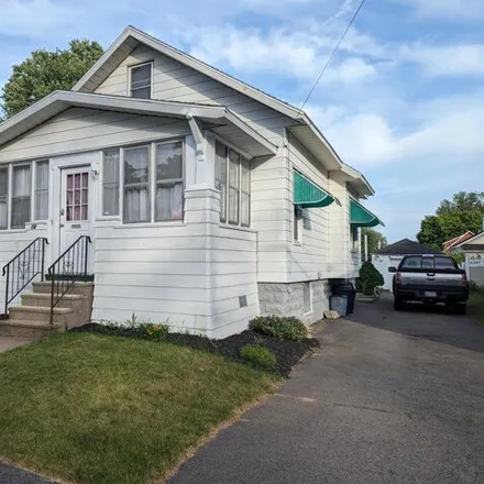Buy this 3 bed house on 18 Elliot Avenue in City of Schenectady, NY 12304