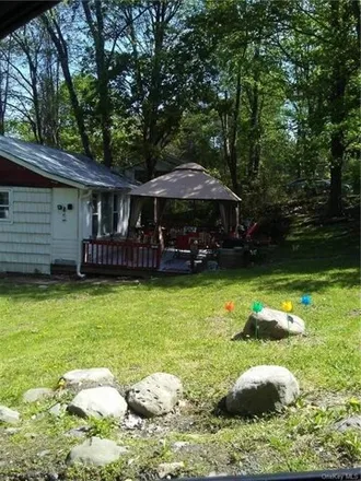 Rent this 3 bed house on 1 Sunrise Trail in Monroe, NY 10950