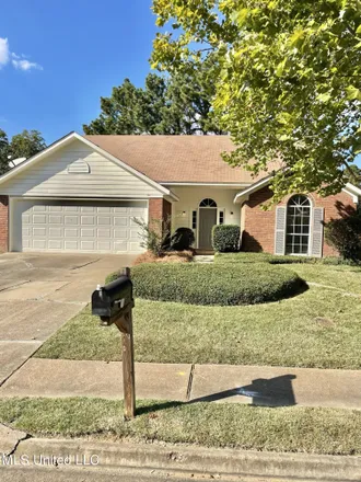 Buy this 3 bed house on 1848 Lincolnshire Boulevard in Village Glen, Ridgeland