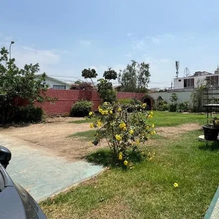 Image 2 - Calle El Naranjal, La Molina, Lima Metropolitan Area 10051, Peru - Apartment for rent