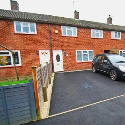 Buy this 3 bed townhouse on Upper Riding in Forty Green, HP9 1BJ