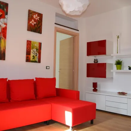 Image 6 - Via Rosina Muzio Salvo, 90139 Palermo PA, Italy - Apartment for rent