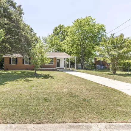 Buy this 3 bed house on 110 Delaware Avenue in Warner Robins, GA 31093