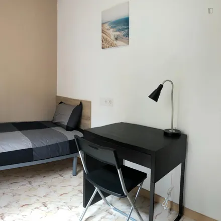Rent this 4 bed room on Carrer de Besalú in 47, 08026 Barcelona