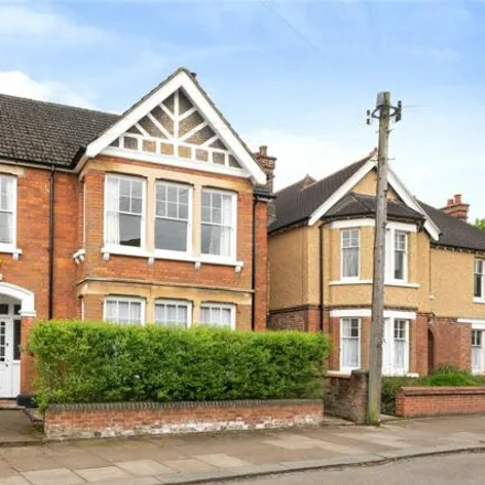 Image 1 - 3 Kingsley Road, Bedford, MK40 3SE, United Kingdom - House for sale