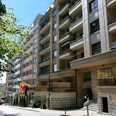 Rent this 3 bed apartment on Rue Sautter 23 in 1206 Geneva, Switzerland