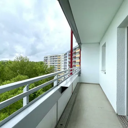 Image 4 - Markersdorfer Straße 149, 09122 Chemnitz, Germany - Apartment for rent