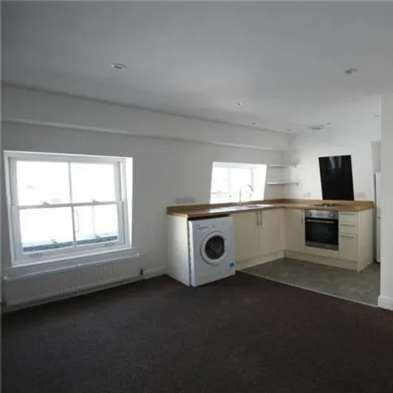 Image 2 - MacAdam House, 31 Bath Street, Cheltenham, GL50 1YA, United Kingdom - Room for rent