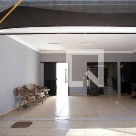 Rent this 3 bed house on Rua Astúrias in Jardim Presidente, Goiânia - GO