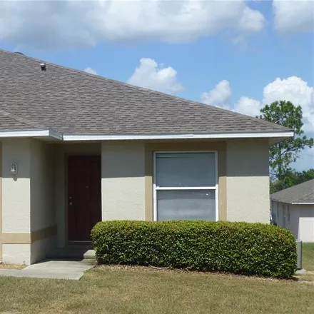 Rent this 3 bed duplex on 2606 Icabod Court in Leesburg, FL 34748