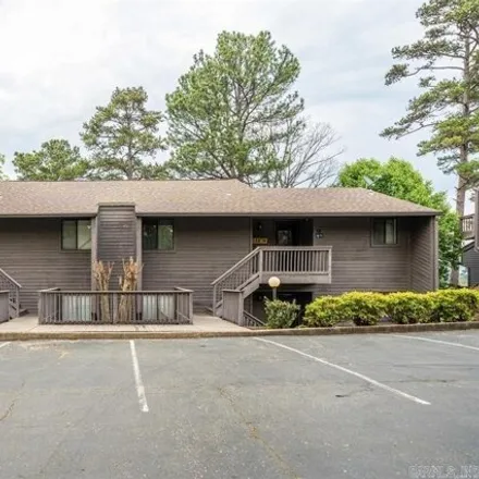 Rent this 2 bed condo on Pine Hill Road in Lake Hamilton, Garland County