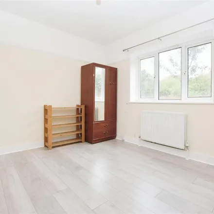 Rent this 2 bed apartment on Baltic Close in London, SW19 2BL