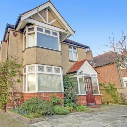 Buy this 5 bed house on 132 Bellemoor Road in Southampton, SO15 7RA