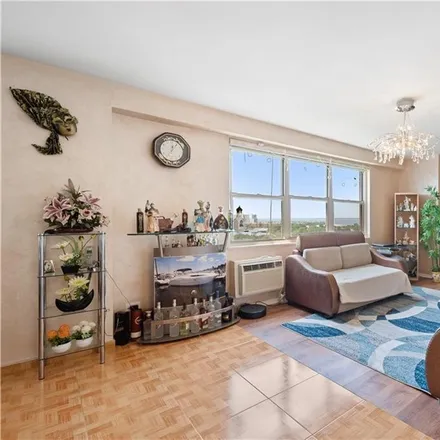 Image 2 - 2483 West 16th Street, New York, NY 11214, USA - Condo for sale