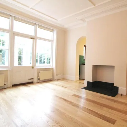 Rent this 5 bed duplex on St. Martin's in Stanway Gardens, London