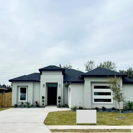 Buy this 4 bed house on 475 South 12th Street in Alamo, TX 78516