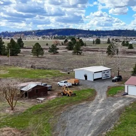 Buy this 5 bed house on West White Road in Spokane County, WA 99014