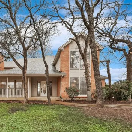 Buy this 4 bed house on 519 Indian Creek Drive in Trophy Club, TX 76262