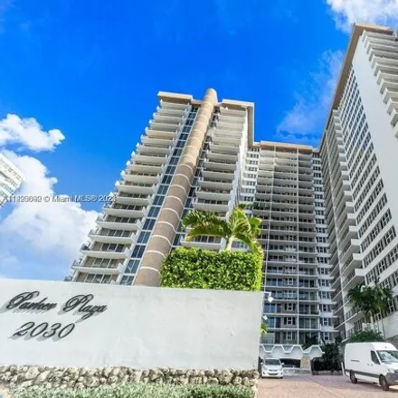 Buy this 1 bed condo on 2030 South Ocean Drive in Hallandale Beach, FL 33009