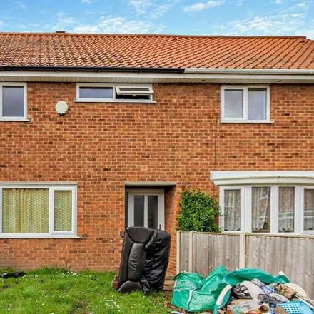 Buy this 3 bed townhouse on Grey Green Farm in Ashtree Close, Bracon