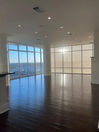 Image 4 - Studio 6 Fitness, Park Lane South, Dallas, TX 75231, USA - Apartment for rent