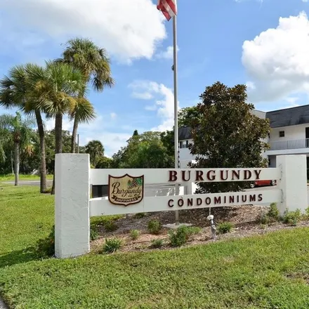 Buy this 1 bed condo on 399 46th Avenue Terrace West in Manatee County, FL 34207