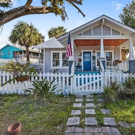 Buy this 3 bed house on Marathon in Whiddon Avenue, Cedar Key