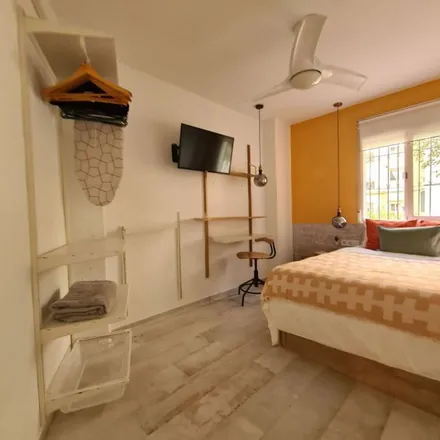 Rent this 1 bed apartment on Carrer de l'Enginyer Rafael Janini in 46022 Valencia, Spain