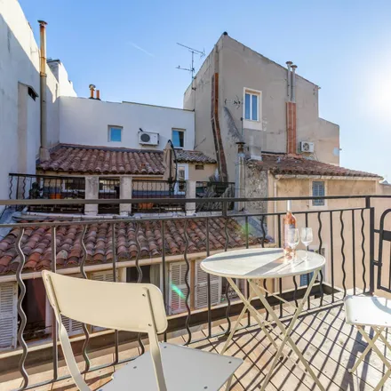 Image 1 - 2 Rue Fontaine des Vents, 13002 Marseille, France - Apartment for rent