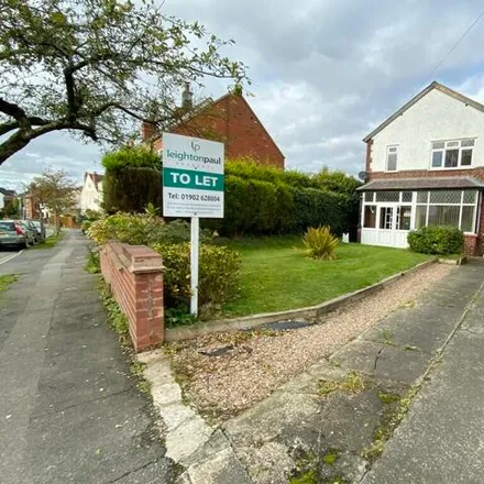 Rent this 3 bed house on Wakeley Hill / Swan Bank in Wakeley Hill, Goldthorn Hill
