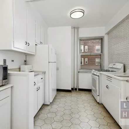 Image 6 - 550 Grand Street, New York, NY 10002, USA - Apartment for sale