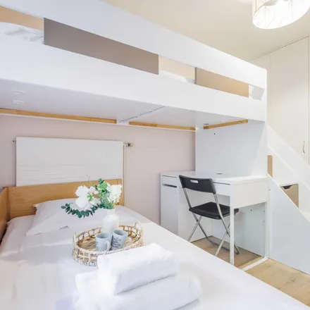 Image 4 - 145 Avenue de Flandre, 75019 Paris, France - Apartment for rent