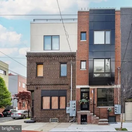 Buy this 2 bed condo on 12th and Green in Green Street, Philadelphia