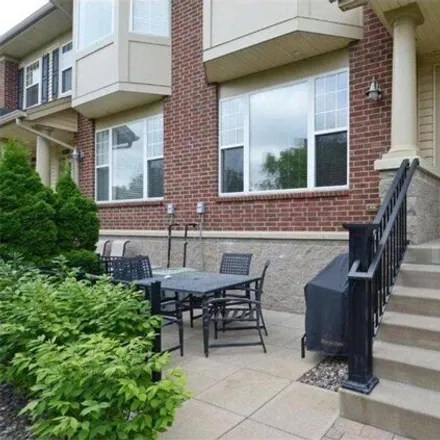 Image 1 - Rolling Hills Road, Eden Prairie, MN 55344, USA - House for rent