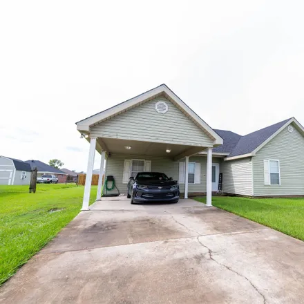 Buy this 3 bed house on unnamed road in Woodlawn, Houma