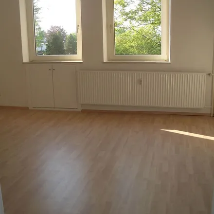 Rent this 3 bed apartment on Blumenfeldstraße 13 in 44795 Bochum, Germany