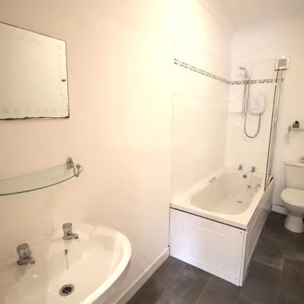 Rent this 1 bed apartment on Muirend Street in Kilbirnie, KA25 7DF