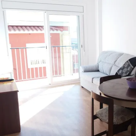 Rent this 3 bed apartment on Passatge de Bonvehí in 08903 l'Hospitalet de Llobregat, Spain