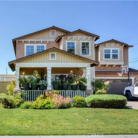 Buy this 9 bed house on 17633 Virginia Avenue in Bellflower, CA 90706