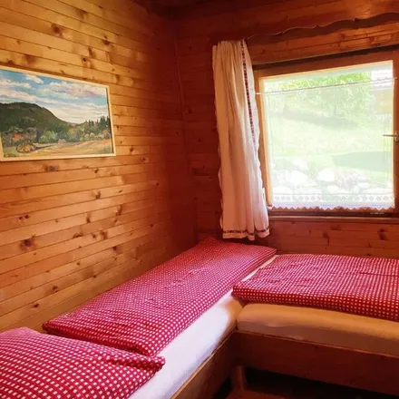 Rent this 2 bed apartment on Petschnitzen/Pečnica in 9584 Finkenstein am Faaker See, Austria